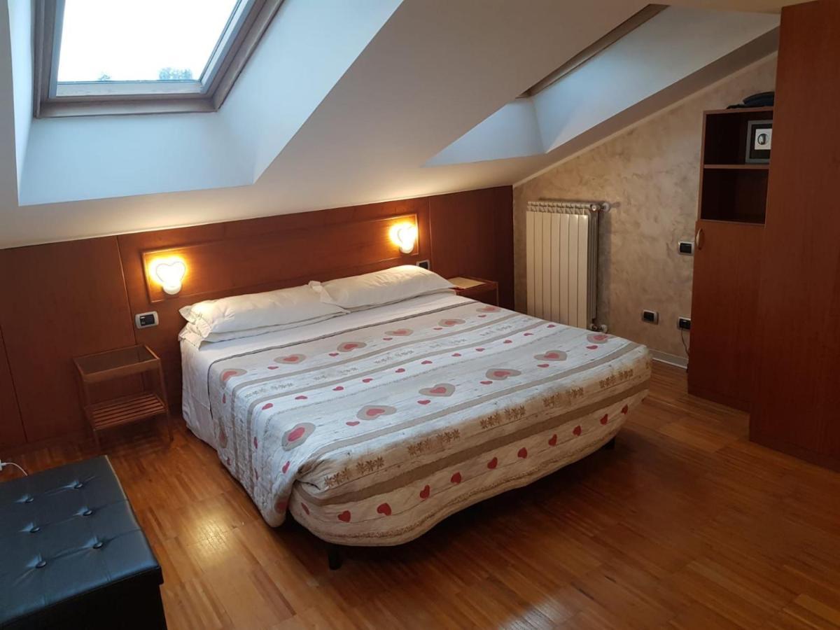 Aurelia Garden Gold B&B Roma Exterior foto